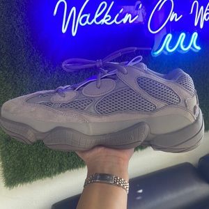 Yeezy 500 ash gray